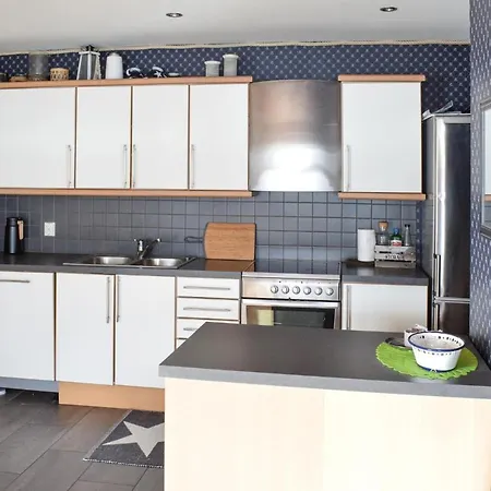3 Bedroom Front In Bokn בית נופש Kro